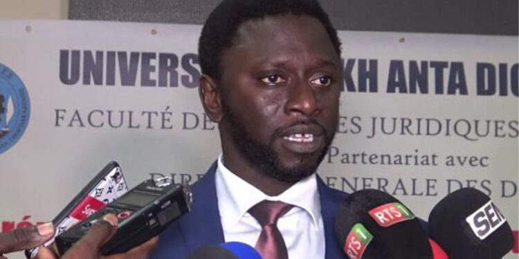 Dissolution de l’Assemblée, session budgétaire, législatives… : Les alertes de Pr Abdou Aziz Daba Kébé