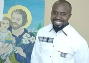 PORT DU VOILE : Le Conseil national du Laïcat « regrette la persistance dans l’erreur du Chef du Gouvernement… »