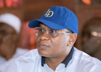 DIC : Lat Diop placé en garde à vue  9 DIC : Lat Diop placé en garde à vue