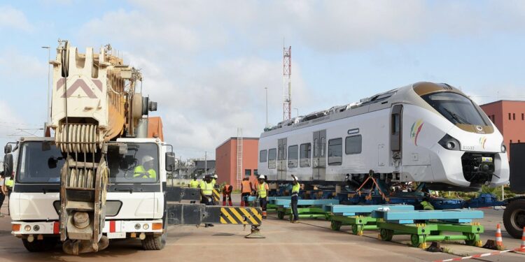 TER : AGL Sénégal livre avec succès une rame pour la phase II 1 TER : AGL Sénégal livre avec succès une rame pour la phase II