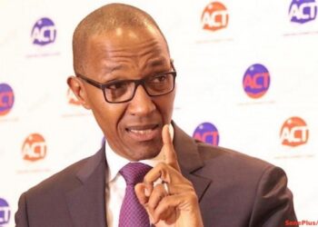 Abdoul Mbaye à Sonko : « La parole du Premier ministre n’est pas d’ordre divin » 5 Abdoul Mbaye à Sonko : « La parole du Premier ministre n’est pas d’ordre divin »