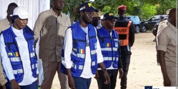 LYCEE DEMBA DIOP MBOUR : Le Président de la République rend hommage aux enseignants