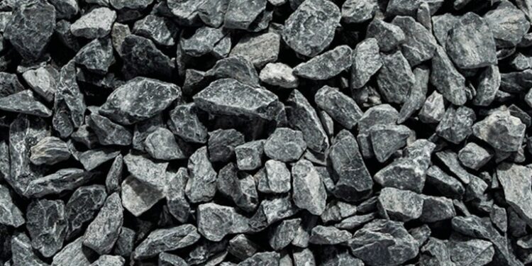 La dépendance chronique de Banjul au basalte sénégalais