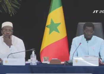 Les dures vérités du Président à ses hommes : «Si l’un d’entre nous transgresse les lois, il ne peut entrainer personne dans une solidarité gouvernementale»