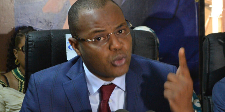 Le Parquet financier réclame à la Chambre des notaires les actes des sociétés supposées de Mame Mbaye Niang 1 Le Parquet financier réclame à la Chambre des notaires les actes des sociétés supposées de Mame Mbaye Niang