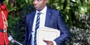 De Paris où il a rencontré Macky Sall, Yoro Dia, dément Jeune Afrique 6 De Paris où il a rencontré Macky Sall, Yoro Dia, dément Jeune Afrique