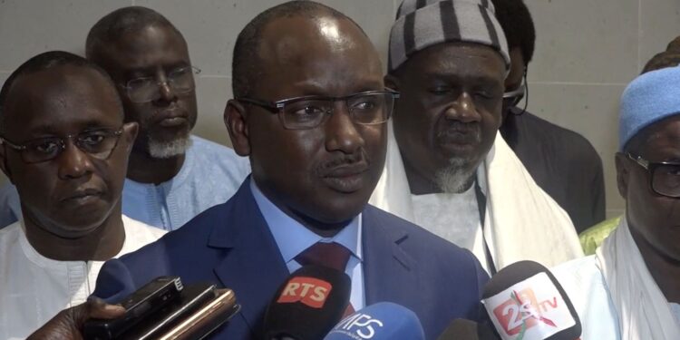 Touba : Le ministre de l’Hydraulique annonce un projet majeur pour l’accès à l’eau potable 1 Touba : Le ministre de l’Hydraulique annonce un projet majeur pour l’accès à l’eau potable