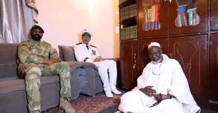 Le groupe jihadiste JNIM, affilié à Al-Qaïda, a revendiqué l’enlèvement du chef religieux Amadou Hady Tall, khalife général de la confrérie Tijaniyya à Nioro, au Mali. 1 Le groupe jihadiste JNIM, affilié à Al-Qaïda, a revendiqué l’enlèvement du chef religieux Amadou Hady Tall, khalife général de la confrérie Tijaniyya à Nioro, au Mali.