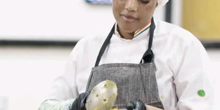 Zeinab Bancé : La Cheffe Ivoirienne Bouscule les Records Guinness en Cuisine 1 Zeinab Bancé : La Cheffe Ivoirienne Bouscule les Records Guinness en Cuisine