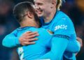 Manchester City met fin à sa série de cinq matchs sans victoire en battant Leicester 2-0