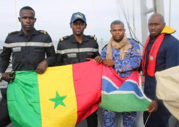 Patrouille conjointe entre la marine gambienne et la marine sénégalaise dans la ZEE gambienne