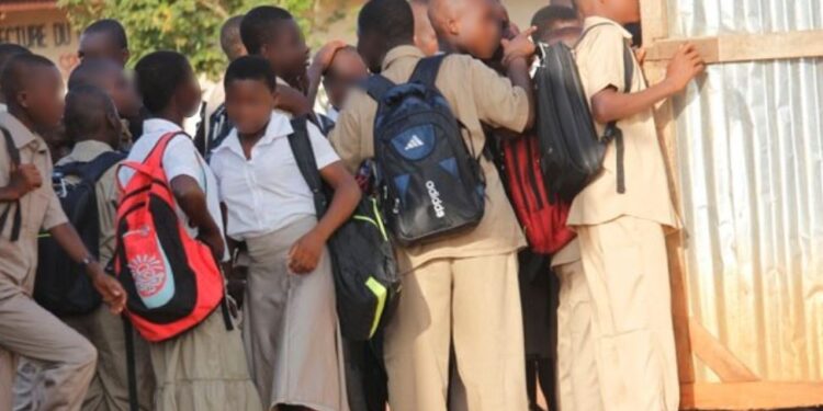 Agression à Barkédji : les syndicats d’enseignants de Linguère décrètent débrayage et grève pour réclamer justice