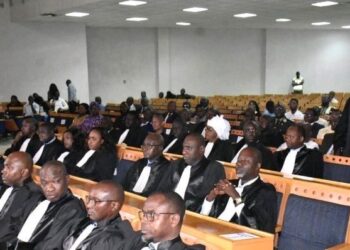 Le Pool judiciaire et financier frappe fort : 91 dossiers traités et 2,5 milliards FCFA saisis