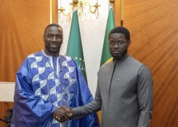 Le Président Bassirou Diomaye Faye accueille Omar Sy pour promouvoir la Vision Sénégal 2050
