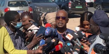 Mamadou Ibra Kane : "Le gouvernement veut étouffer la presse" 8 Mamadou Ibra Kane : « Le gouvernement veut étouffer la presse »