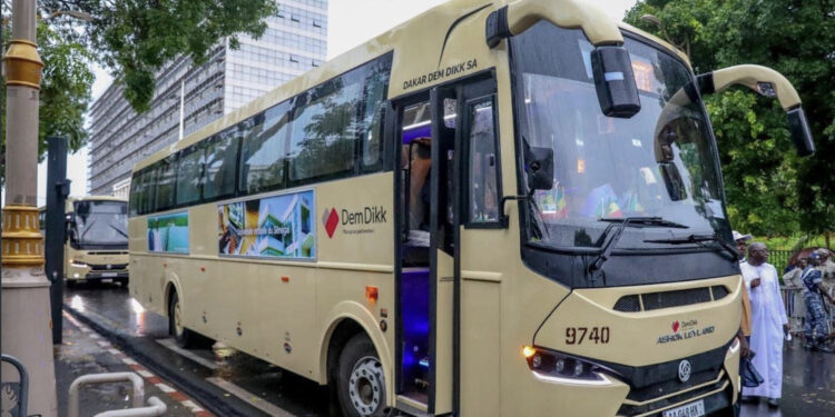 Dakar Dem Dikk : Entre dettes colossales et ambitions de modernisation