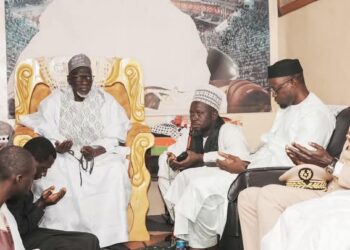 Bignona : Ousmane Sonko présente ses condoléances à l'Imam Fanssou Bodian 1 FB IMG 1738256067213