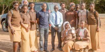 CEM de Boukitingho : Un modèle d’Éco-école qui attire universitaires, étudiants et chercheurs