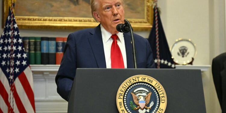 Trump ordonne le licenciement massif dans les programmes de diversité et des minorités sexuelles