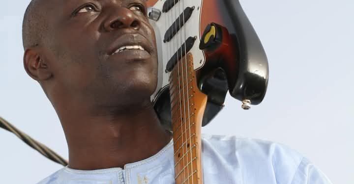 Décès de Jimmy Mbaye, guitariste du Super Étoile de Dakar 1 FB IMG 1739347314284