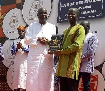 Harouna Dia honoré à Ouagadougou : Une reconnaissance pour un parcours exceptionnel 1 IMG 20250222 WA0207