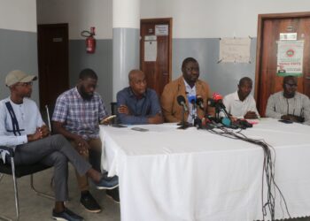 Licenciements abusifs dans l’administration : le collectif interministériel alerte sur la détresse des travailleurs 3 IMG 20250225 WA0198