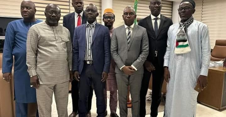 Crise dans l'éducation : Le G7 dénonce l'inaction du gouvernement et annonce un boycott 1 FB IMG 1743174627325