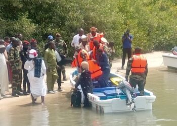 Îles de la Basse-Casamance : une péniche-ambulance pour améliorer l'accès aux soins à Wendaye et Siffoca 1 IMG 20250301 WA0092