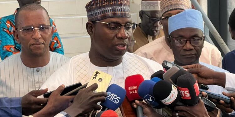 Le gouvernement renforce son engagement dans la décentralisation avec une hausse de 5,5 milliards de FCFA des fonds destinés aux collectivités territoriales. 1 IMG 20250327 WA0207