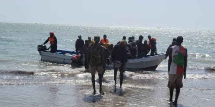 Migration irrégulière : 36 candidats, dont 4 enfants et un bébé, interpellés à Mbodiène 1 InCollage 20250316 130605516