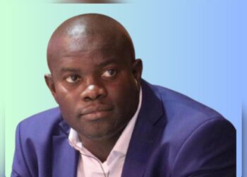 L’arroseur arrosé : quand les anciens champions de l’invective découvrent la sensibilité 9 InCollage 20250325 133917938