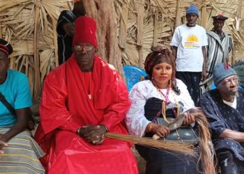 Intronisation de sa Majesté Maan Koudiossobo Diatta, 18e roi de Kalobone, lors de la cérémonie du Buyuchene 1 FB IMG 1743513575266