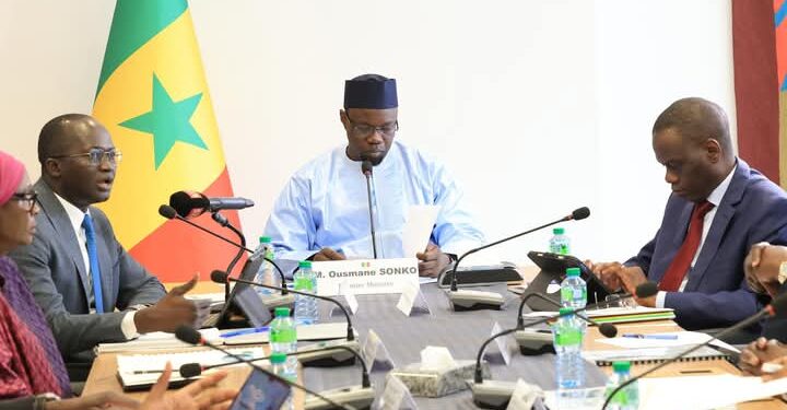 Réunion interministérielle : Des mesures stratégiques pour redresser Air Sénégal et AIBD SA 1 FB IMG 1743707637998