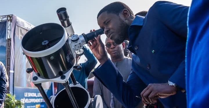 Le président Bassirou Diomaye Faye lance la 2ème édition de la Caravane nationale de l'espace SPACEBUS2025 1 FB IMG 1743970989461