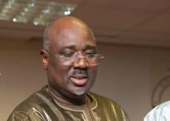 Demba Ngom, frère de Farba, exhibe des preuves sur les 100 millions saisis et évoque une carrière commerciale sous-régionale depuis 1990 1 FB IMG 1745658913067