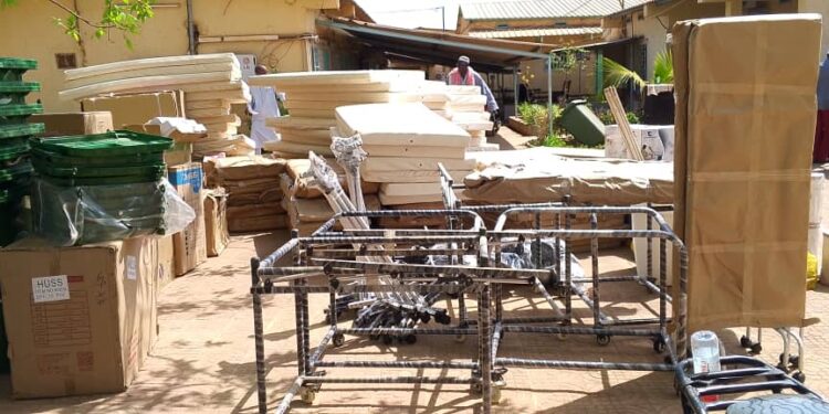 Un don de matériel médical de 18 millions de francs pour améliorer les conditions sanitaires à Kédougou 1 IMG 20250406 WA0220