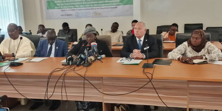 Les parlementaires sénégalais en ordre de bataille pour la sécurité alimentaire 1 IMG 20250416 WA0087