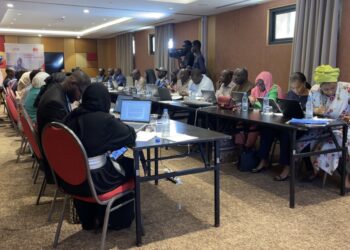 Insertion des jeunes diplomés dans le secteur de la santé : l’État et Amref valident de nouveaux curricula