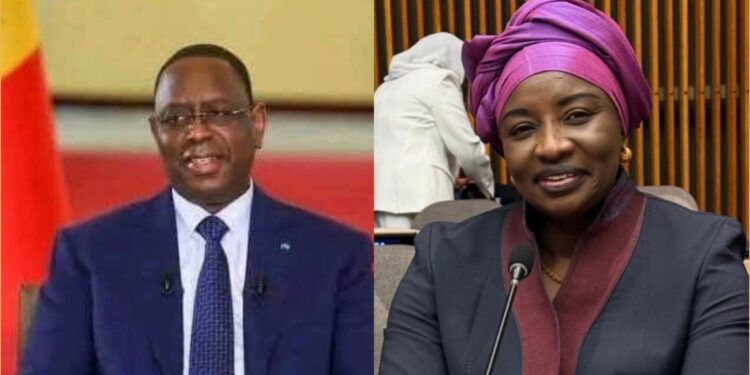 Aminata Touré réagit à la nomination de Macky Sall au Conseil d’Administration de la Fondation Mo Ibrahim : "Un poisson d'Avril !" 1 InCollage 20250409 172420502