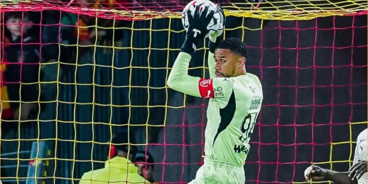 Ligue 1 : Yehvann Diouf entre dans l’histoire avec 14 arrêts face à Lens 1 InCollage 20250412 101914963 1