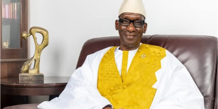 Scandale de la gestion des fonds COVID-19 : Mamadou Diop Decroix appelle à des sanctions sévères et à une profonde remise en question de la société sénégalaise 1 InCollage 20250421 221804655