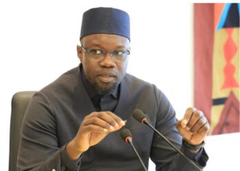 Décision du Conseil constitutionnel : Sonko accuse l’opposition de manipulation et défend la position du groupe parlementaire Pastef-Les patriotes 6 InCollage 20250423 210203639