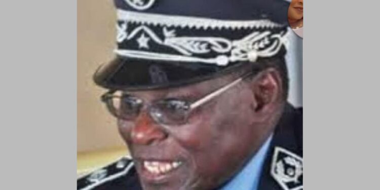 Décès du Colonel Alioune Ndiaye, ancien porte-parole de la Police nationale 1 InCollage 20250424 001944441