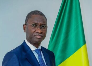 Haute Cour de justice : l’ancien ministre de la Justice, Ismaïla Madior Fall, rattrapé par une présumée affaire de corruption 4 InCollage 20250424 081153353