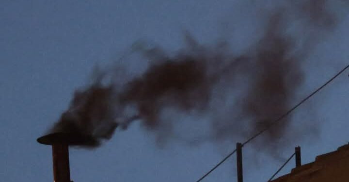 Conclave au Vatican : la fumée noire retarde l'annonce du nouveau pape 1 FB IMG 1746661408983