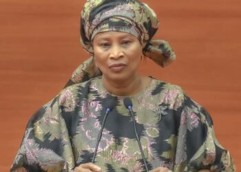 Mise en accusation d'anciens ministres : Aïssata Tall Sall alerte sur les dérives possibles 1 FB IMG 1746735107489