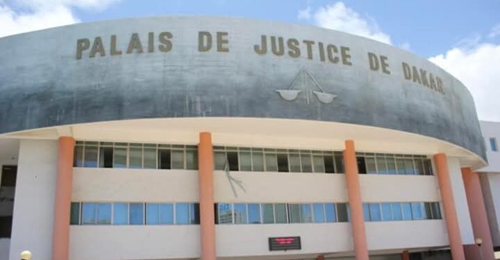 Dakar : un faux magistrat arrêté en flagrant délit d’extorsion au Palais de Justice 1 FB IMG 1747124798970