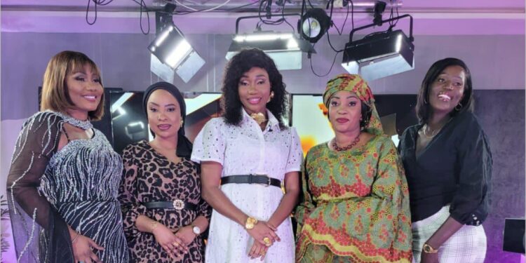Jërëdieuf Jiguën : Le rendez-vous télé qui célèbre la femme et la culture sénégalaise sur ITV 1 InCollage 20250507 103502757