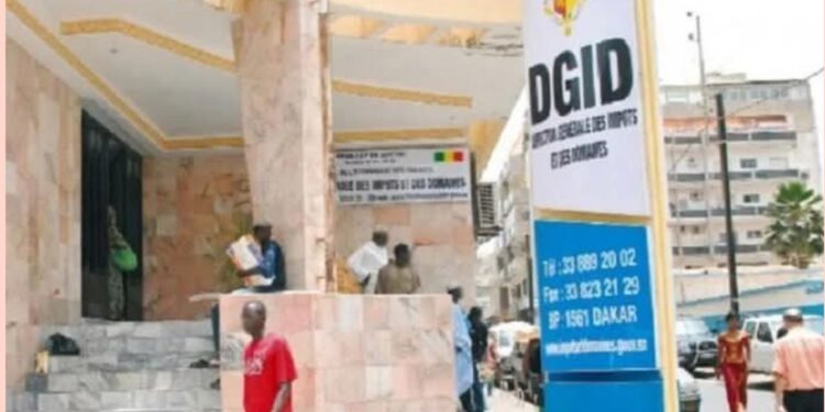 Impôts et Domaines : vaste mouvement d’affectations à travers le pays 1 InCollage 20250513 093302464