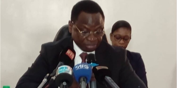 CRD sur la filière anacarde à Ziguinchor : Serigne Gueye Diop fixe un objectif d’au moins 50 % de transformation locale d’ici cinq ans 1 InCollage 20250527 142741616